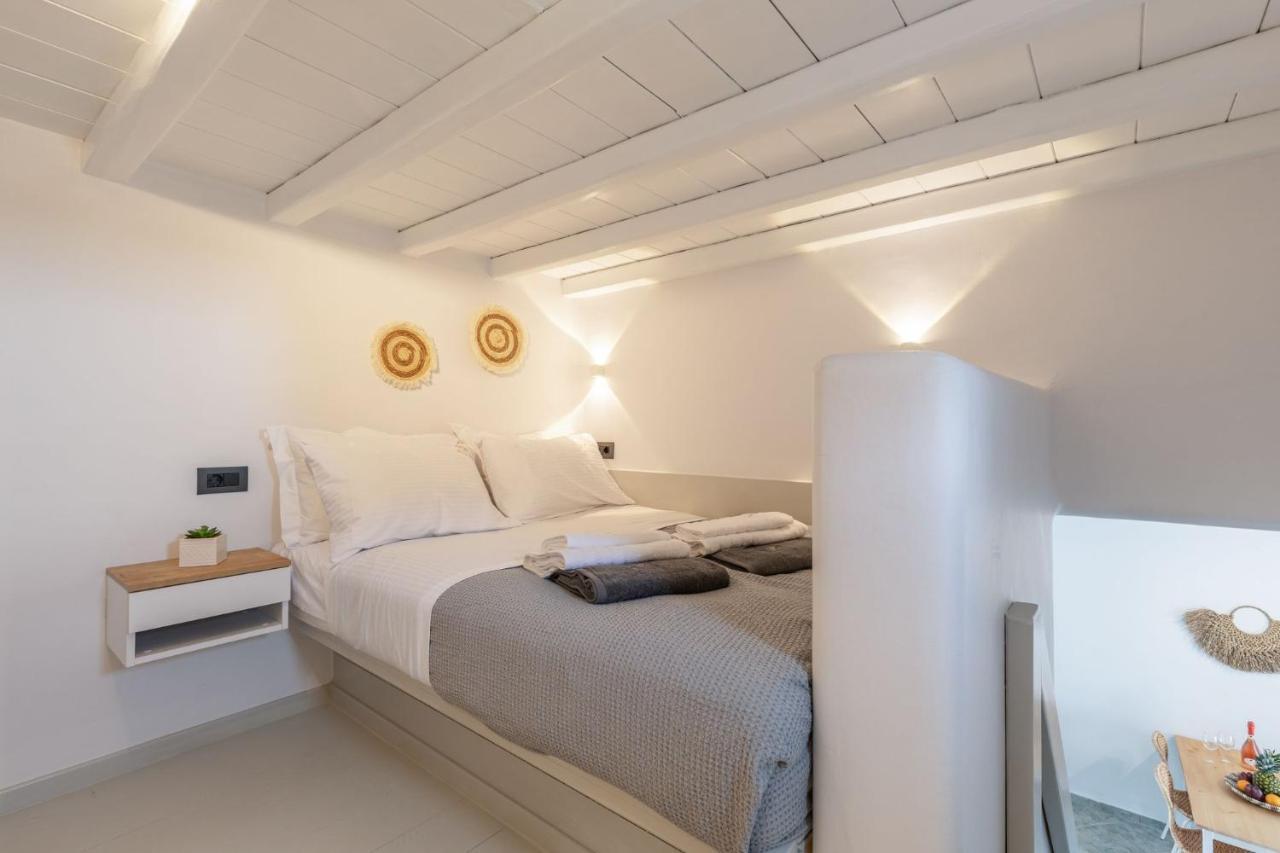 Ivi Mykonean Suites Ornos  Zewnętrze zdjęcie
