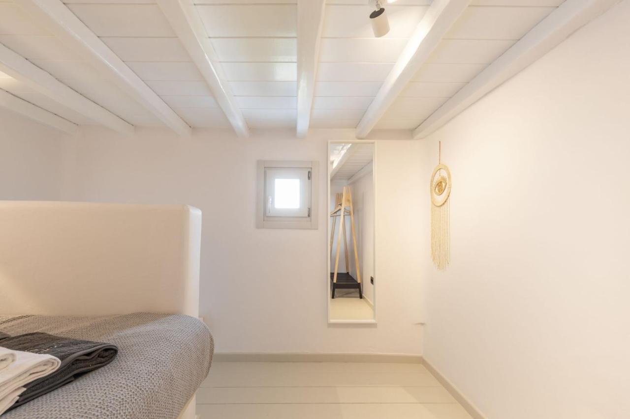Ivi Mykonean Suites Ornos  Zewnętrze zdjęcie