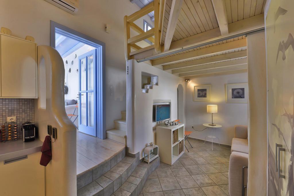 Ivi Mykonean Suites Ornos  Zewnętrze zdjęcie